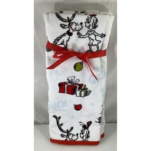 Dr. Suess How the Grinch Stole Christmas Holiday Hand Towels 2 pack
